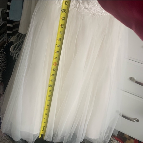 Gorgeous wedding gown altered to tea length - Picture 6 of 7